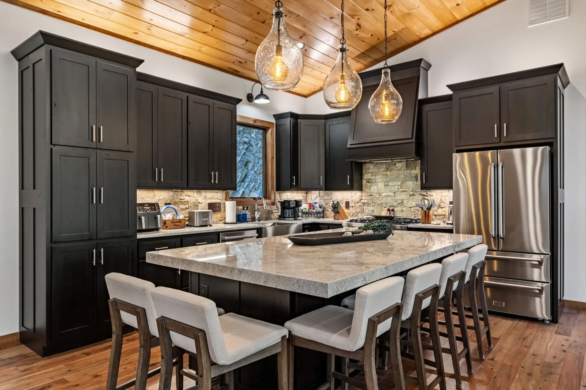 Optimal kitchen layout for efficient food preparation.